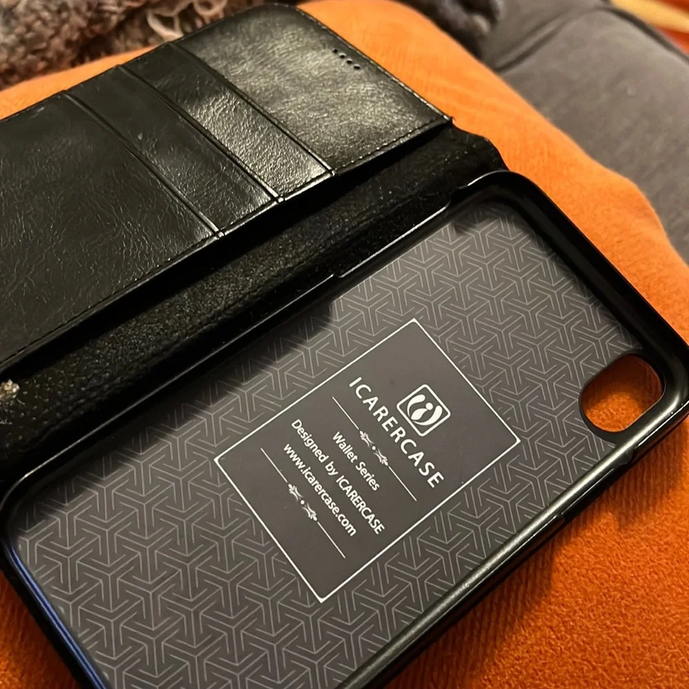 If anyone needs a cover for iPhone XR , I’m selling it !